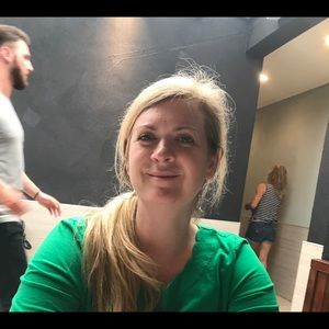 Meet your Posher, Gina